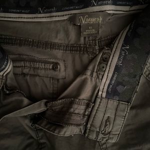 Fit and flare cargo pants